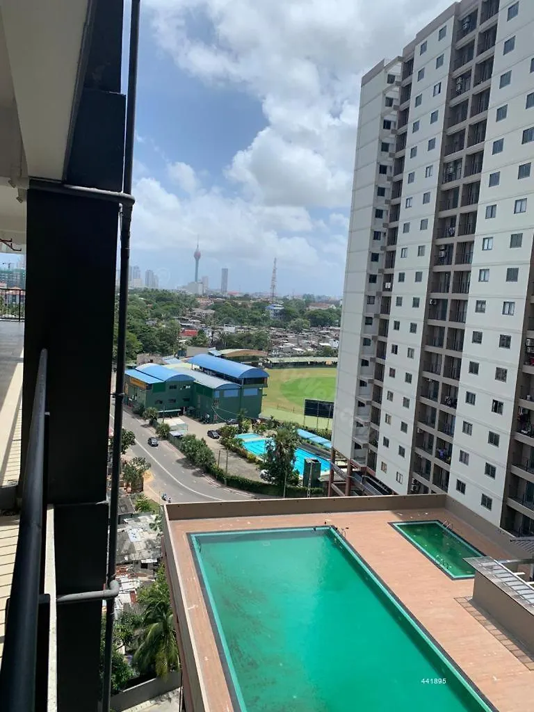 Oval Drive 6, Borella, Colombo 08